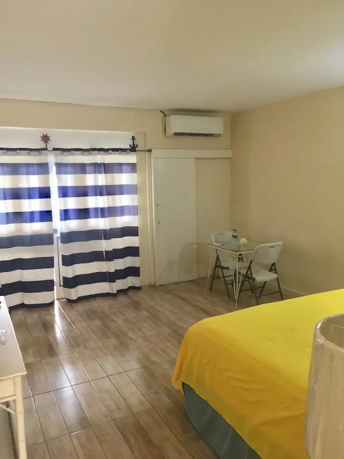 City Studios Montego Bay 0*,